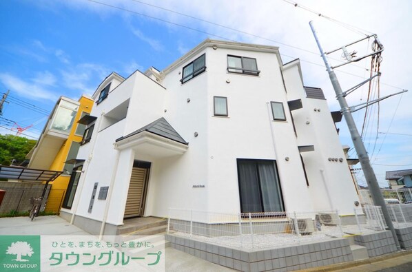 ナチュラルハウス落合の物件外観写真